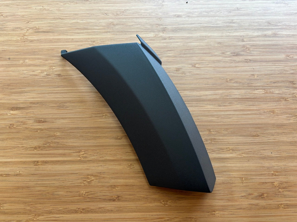 Front Fender Trim Replacement – 2019+ Mercedes Sprinter