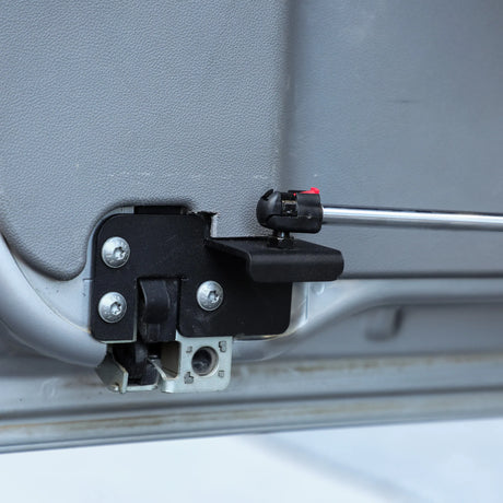 STOP-STAY™ Door Safety System for Mercedes Sprinter