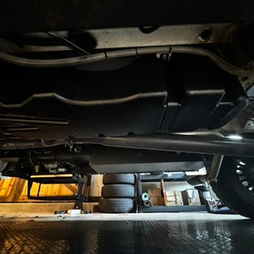 extended fuel tank 45 gallon installed by wolf pack overland