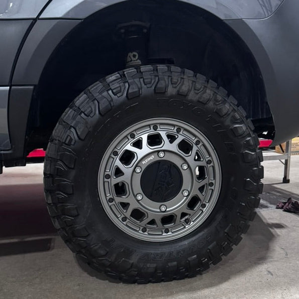 winnebago ekko super single with marauder wheels and toyo open country tires on ian's 2026 ekko