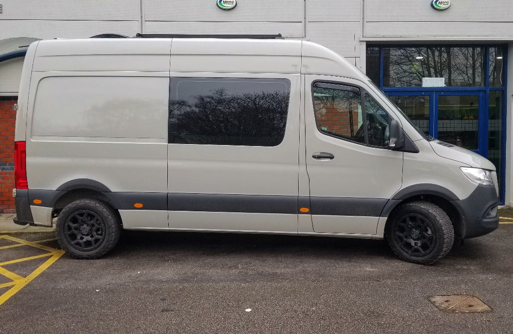 Sprinter 2019+ Hood Spoiler, Fender Flares, Mudguards
