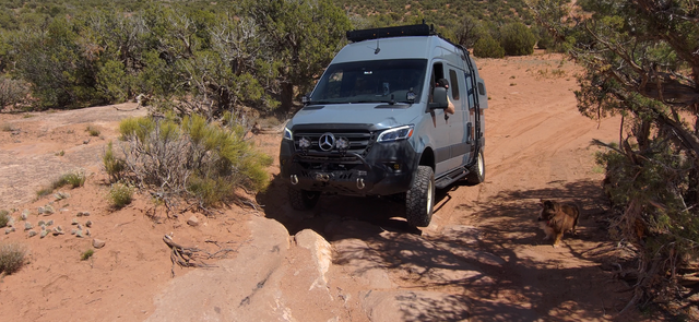 agile_off_road_rip_kit_winnebago_revel