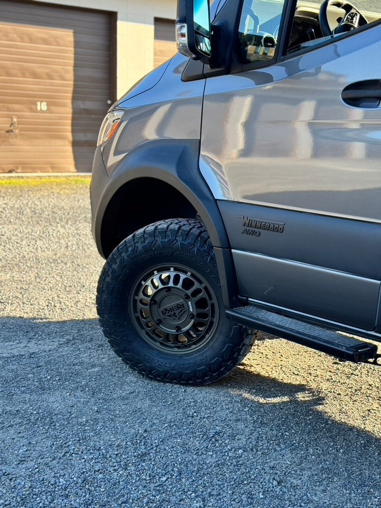 Desert Defender Classic Fender Flares – 2019+ Mercedes Sprinter 907 - Wolf Pack Overland