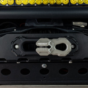 Agency 6 Billet Winch Shackle - Earth Grey - Wolf Pack Overland
