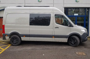 Fender Armor 4-Piece Kit – 2019+ Mercedes Sprinter 907 VS30 - Wolf Pack Overland
