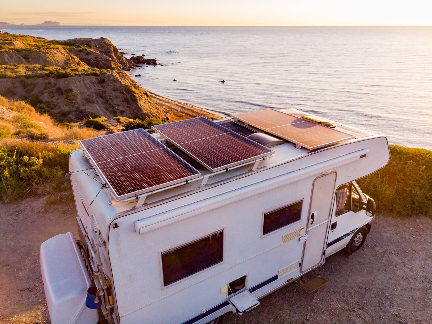 solar and batteries for RVs and camper vans - work from anywhere with solar power