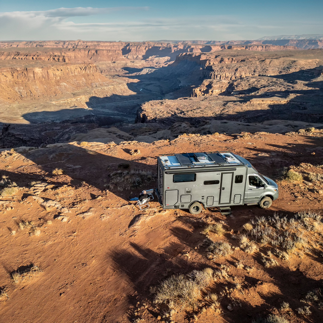 ekko in moab with suspension from wolf pack overland